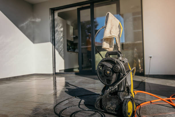 Best Spring Cleaning  in Newport, AR